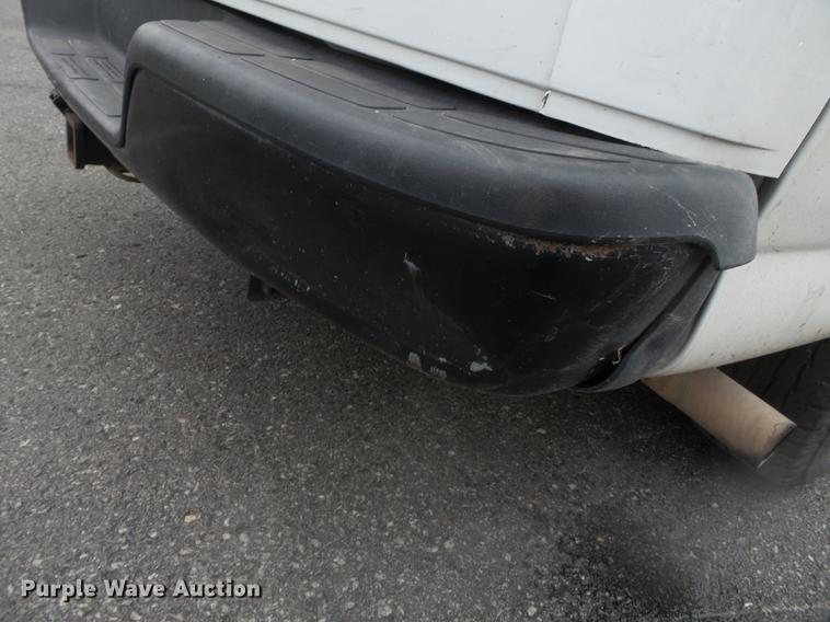 image for item DB7242 2013 Chevrolet Express 3500 Extended van