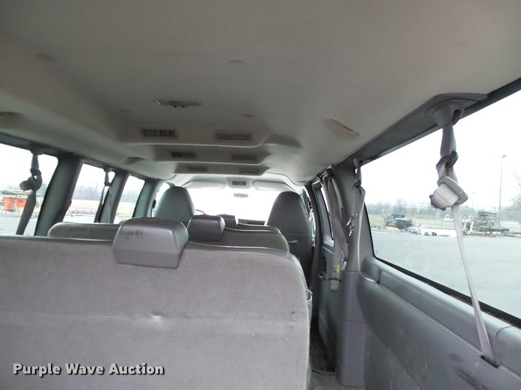 image for item DB7242 2013 Chevrolet Express 3500 Extended van