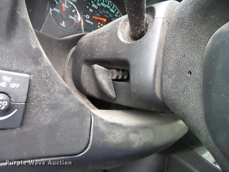 image for item DB7242 2013 Chevrolet Express 3500 Extended van