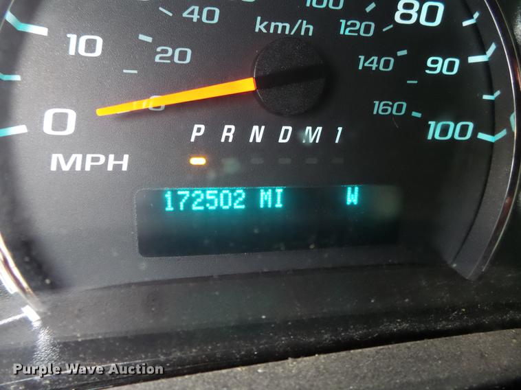 image for item DB7242 2013 Chevrolet Express 3500 Extended van