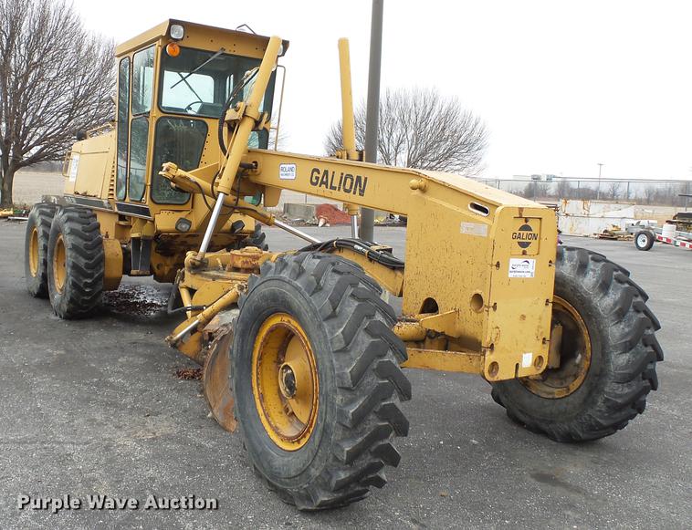 image for item DB7243 1995 Galion Dresser 850 motor grader