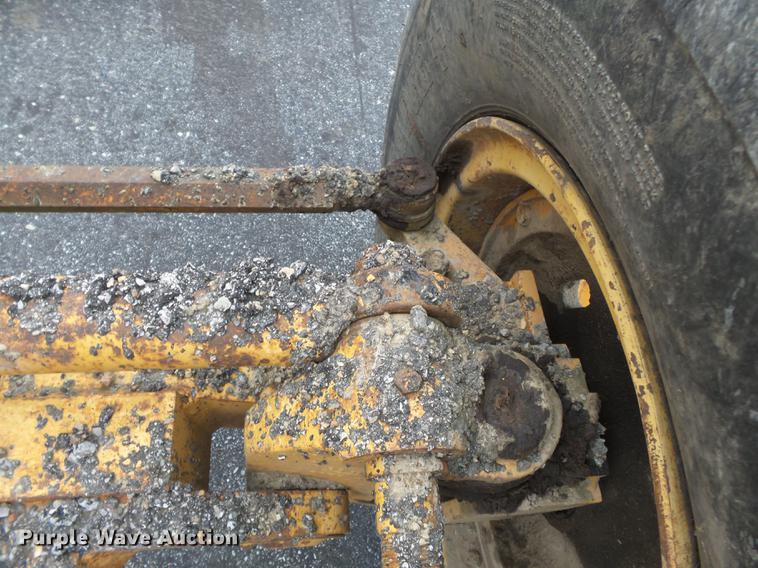 image for item DB7243 1995 Galion Dresser 850 motor grader