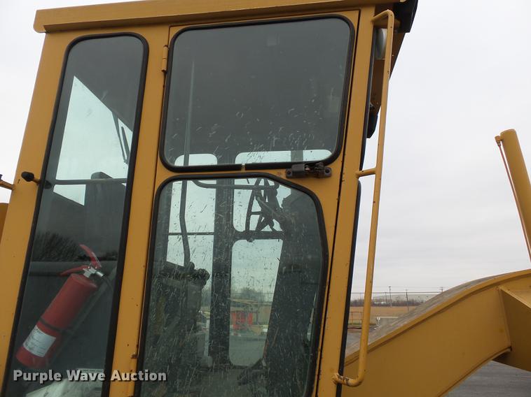 image for item DB7243 1995 Galion Dresser 850 motor grader