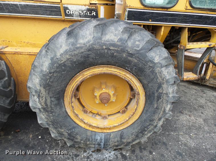 image for item DB7243 1995 Galion Dresser 850 motor grader