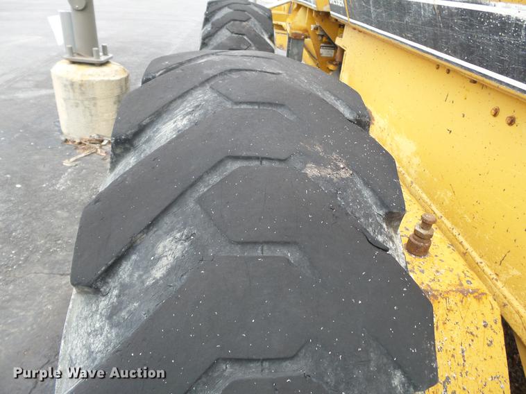 image for item DB7243 1995 Galion Dresser 850 motor grader