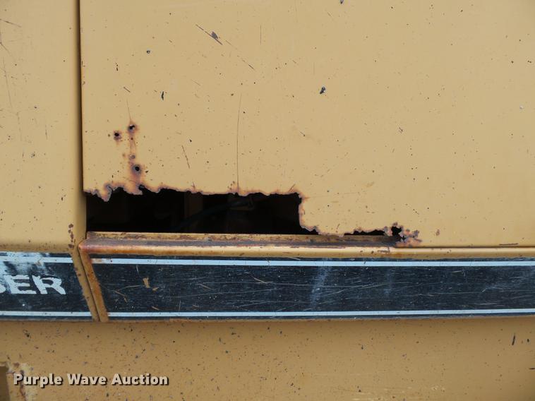 image for item DB7243 1995 Galion Dresser 850 motor grader