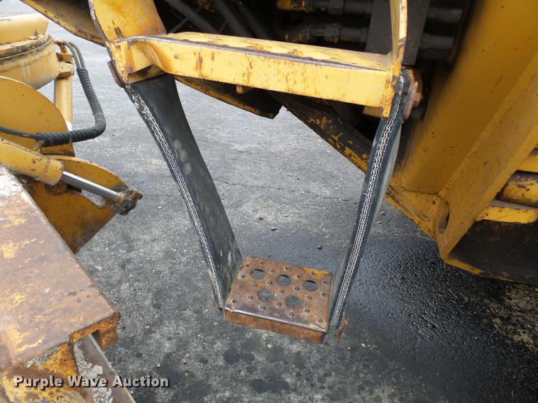 image for item DB7243 1995 Galion Dresser 850 motor grader