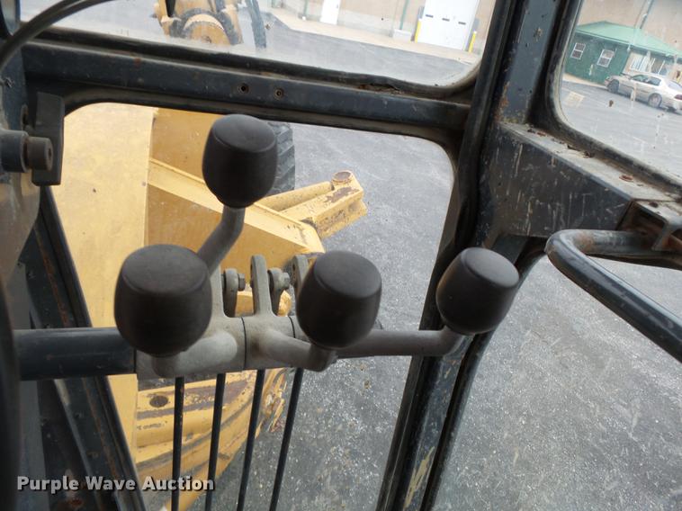 image for item DB7243 1995 Galion Dresser 850 motor grader