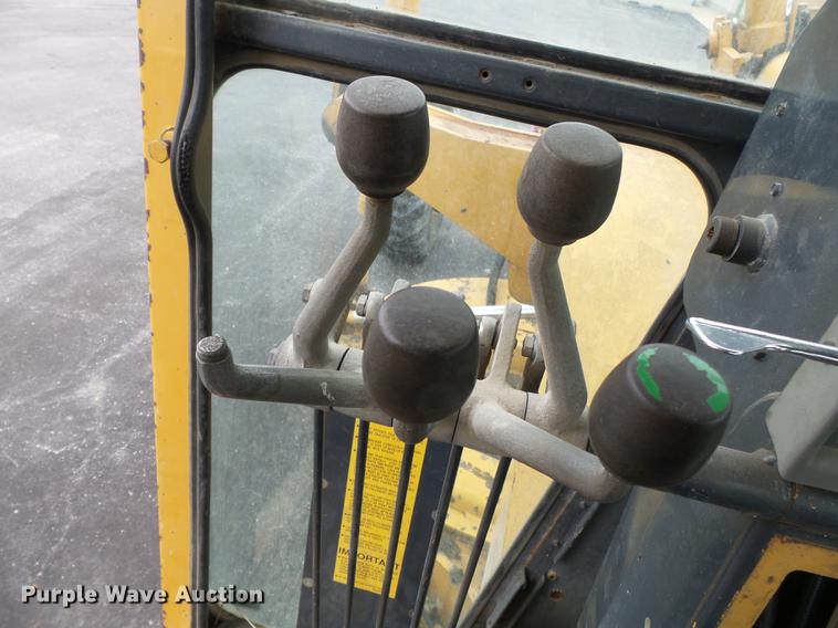 image for item DB7243 1995 Galion Dresser 850 motor grader