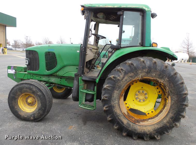 image for item DB7244 2003 John Deere 6420 tractor