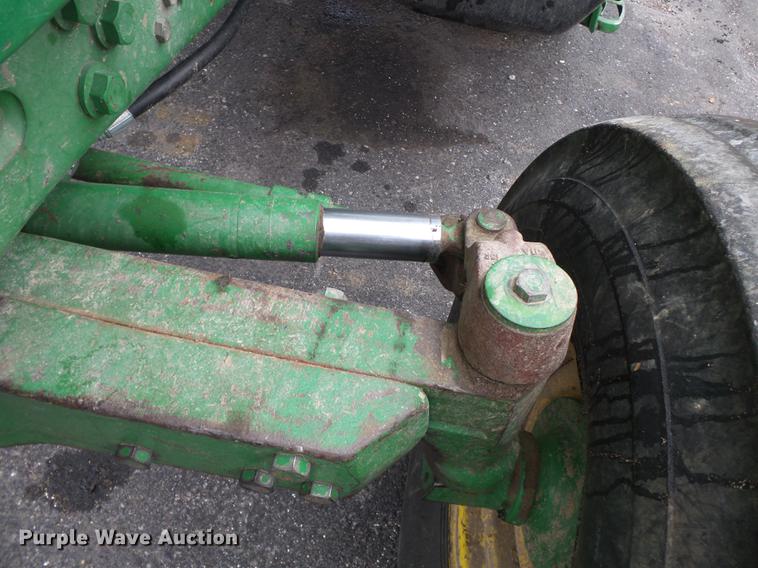 image for item DB7244 2003 John Deere 6420 tractor