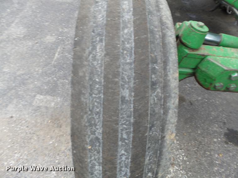 image for item DB7244 2003 John Deere 6420 tractor