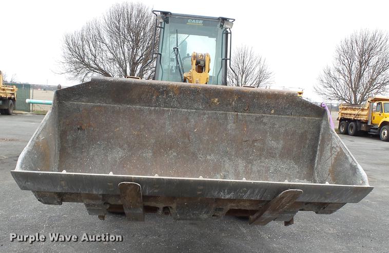 image for item DB7245 1999 Case 621C wheel loader