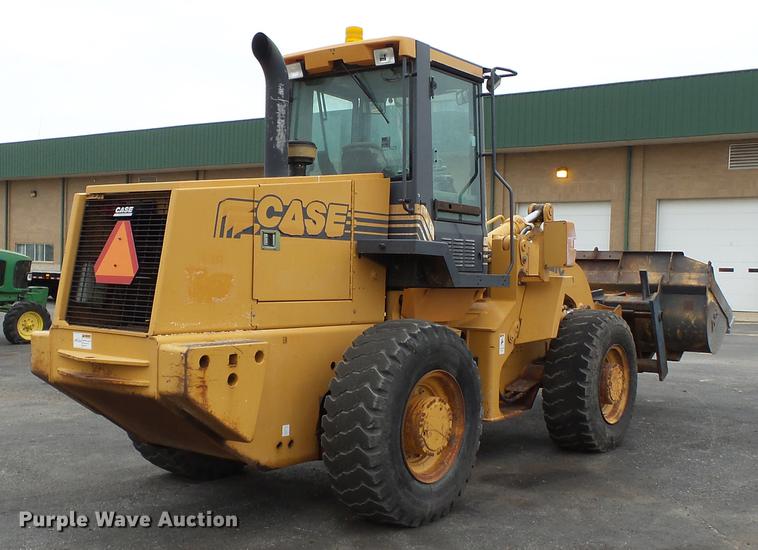 image for item DB7245 1999 Case 621C wheel loader