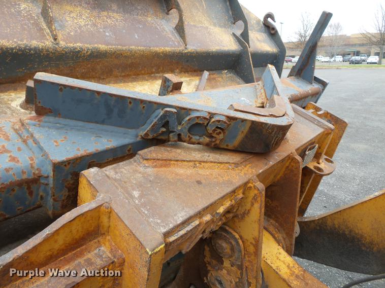 image for item DB7245 1999 Case 621C wheel loader