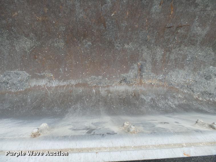 image for item DB7245 1999 Case 621C wheel loader