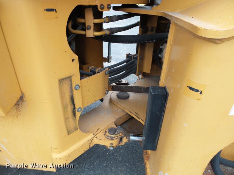 image for item DB7245 1999 Case 621C wheel loader