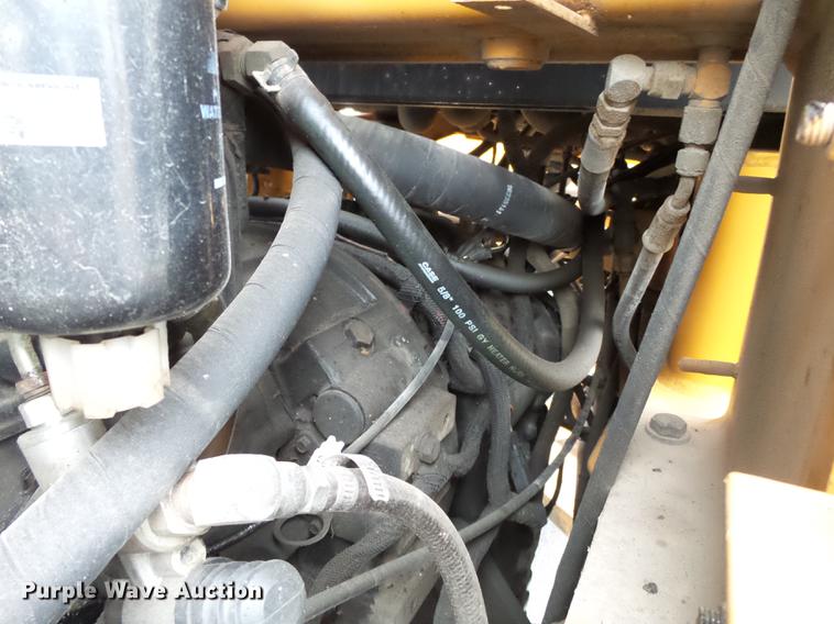 image for item DB7245 1999 Case 621C wheel loader