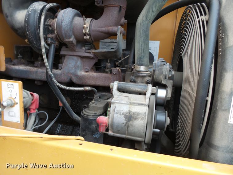 image for item DB7245 1999 Case 621C wheel loader