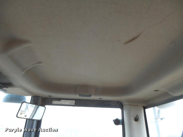 image for item DB7245 1999 Case 621C wheel loader