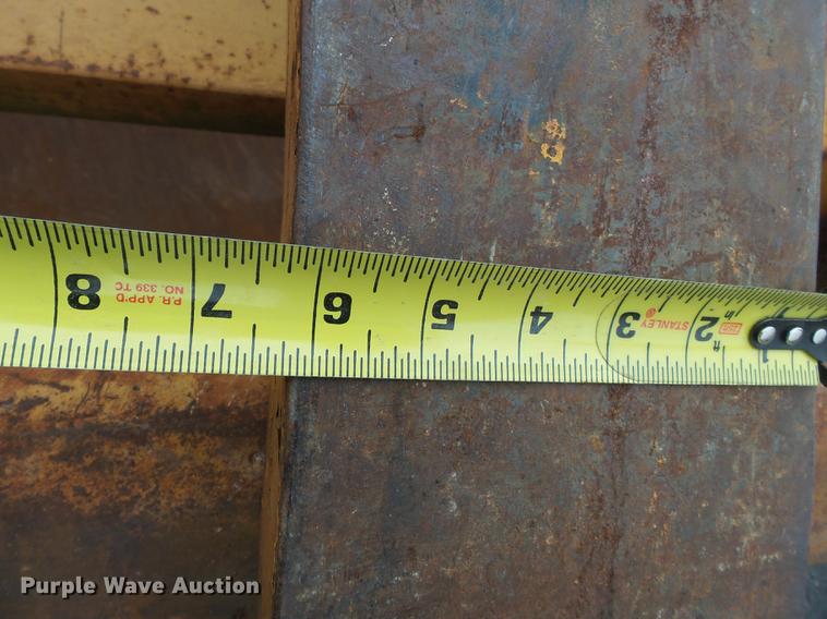 image for item DB7246 1995 Case 621B wheel loader