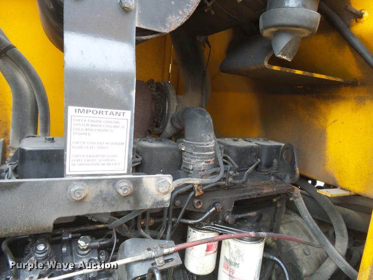 image for item DB7246 1995 Case 621B wheel loader