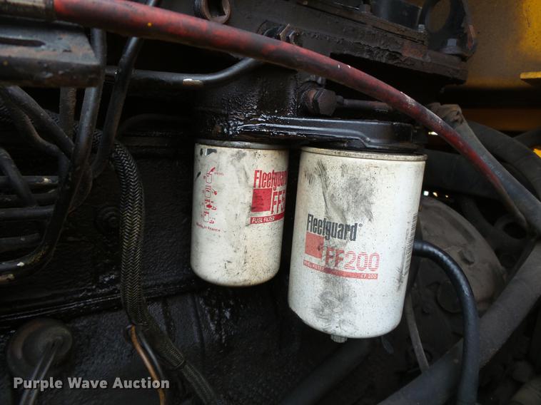 image for item DB7246 1995 Case 621B wheel loader