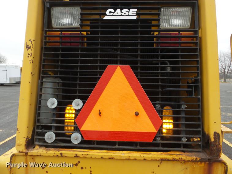 image for item DB7246 1995 Case 621B wheel loader
