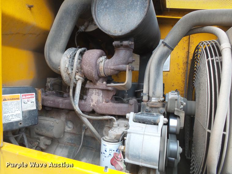 image for item DB7246 1995 Case 621B wheel loader