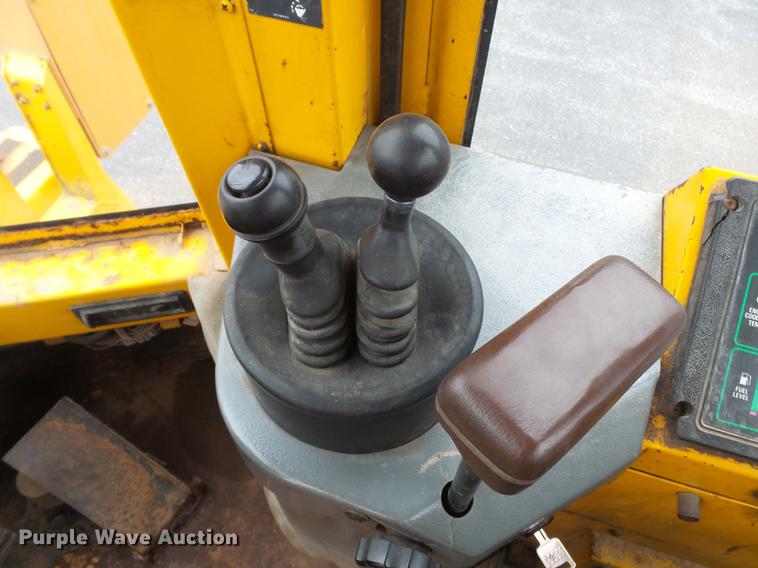 image for item DB7246 1995 Case 621B wheel loader