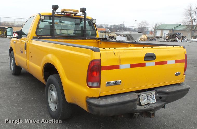 image for item DB7249 2005 Ford F250 pickup truck