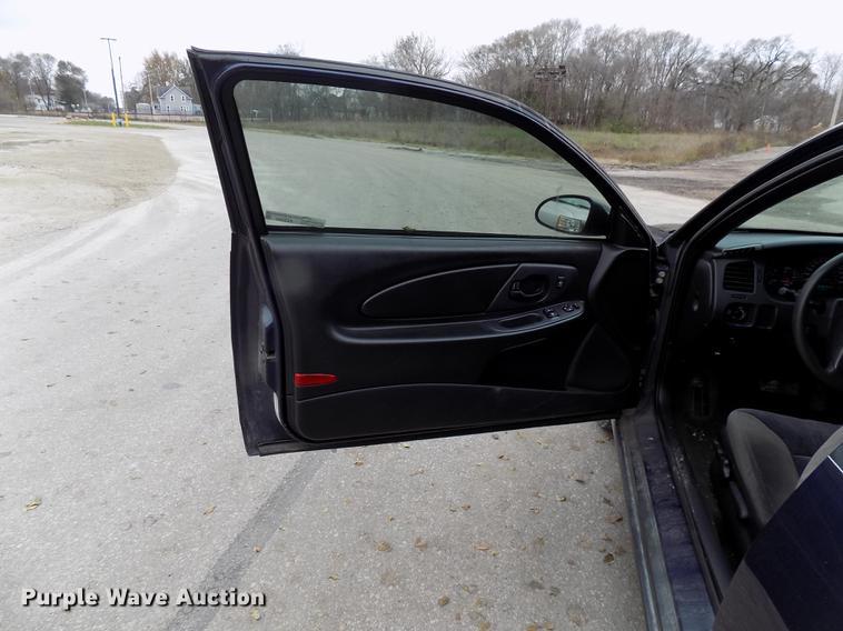 image for item DB8747 2002 Chevrolet Monte Carlo