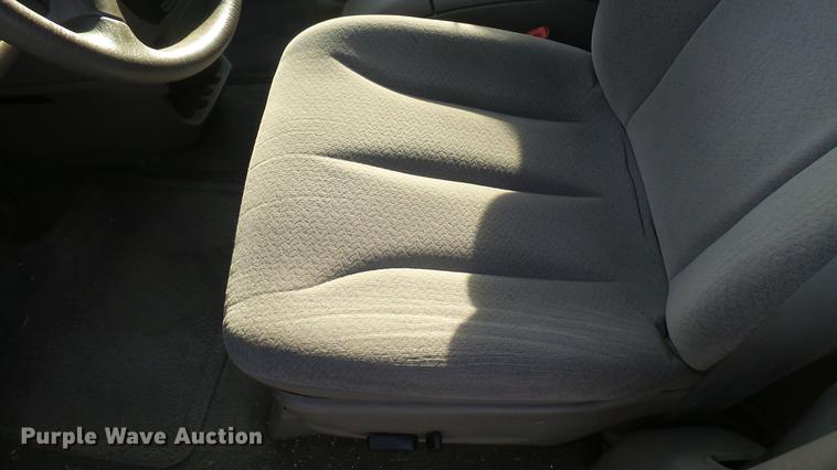 image for item DC1922 2002 Dodge Grand Caravan