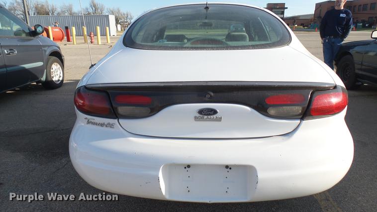 image for item DC1923 1999 Ford Taurus