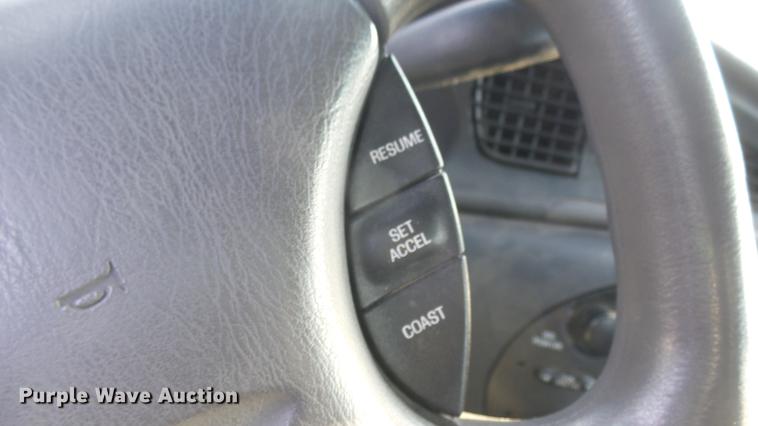 image for item DC1923 1999 Ford Taurus