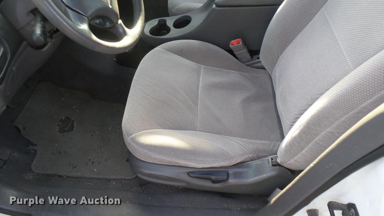 image for item DC1923 1999 Ford Taurus