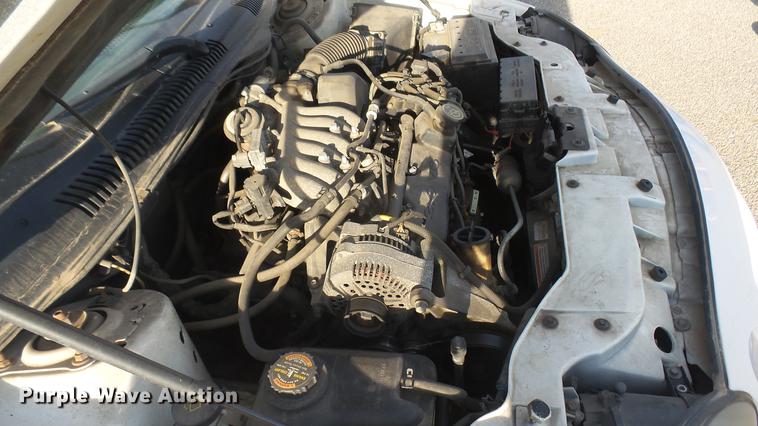 image for item DC1923 1999 Ford Taurus