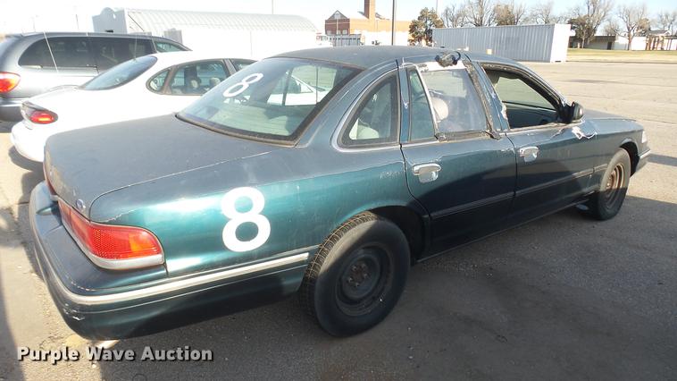 image for item DC1924 1997 Ford Crown Victoria police interceptor