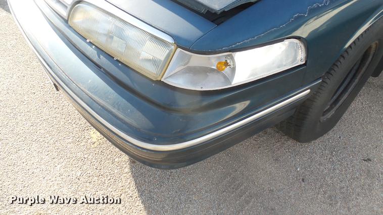 image for item DC1924 1997 Ford Crown Victoria police interceptor