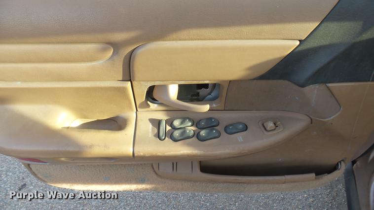 image for item DC1925 1996 Ford Crown Victoria police interceptor