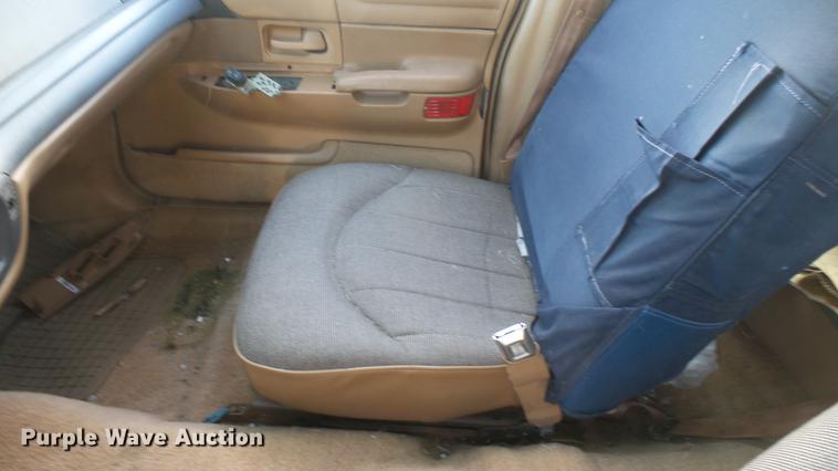 image for item DC1925 1996 Ford Crown Victoria police interceptor