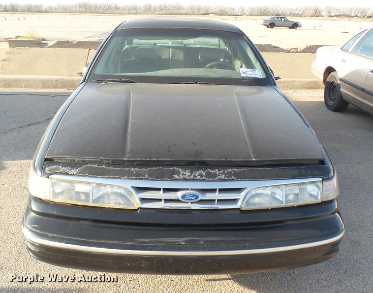 image for item DC1926 1997 Ford Crown Victoria police interceptor