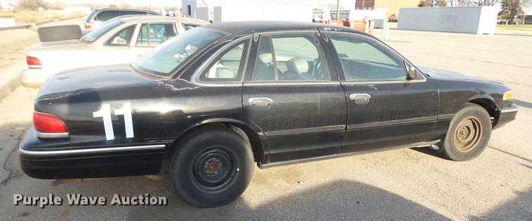 image for item DC1926 1997 Ford Crown Victoria police interceptor