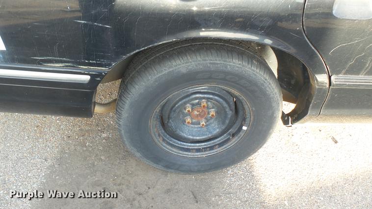 image for item DC1926 1997 Ford Crown Victoria police interceptor