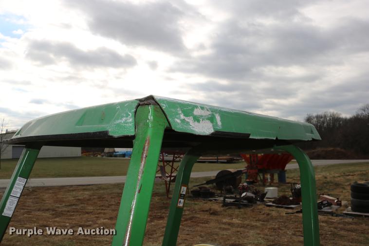 image for item DC3569 John Deere F1145 lawn mower