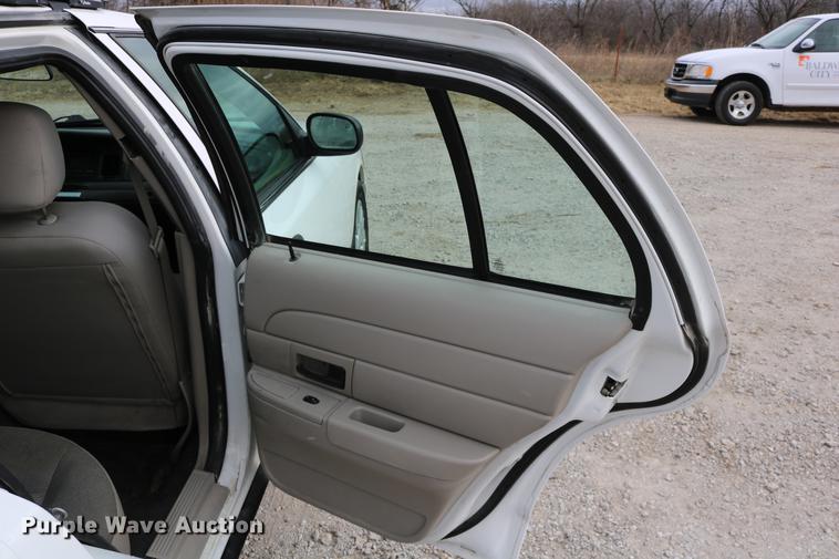 image for item DC3570 2008 Ford Crown Victoria Police Interceptor