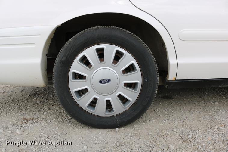 image for item DC3570 2008 Ford Crown Victoria Police Interceptor