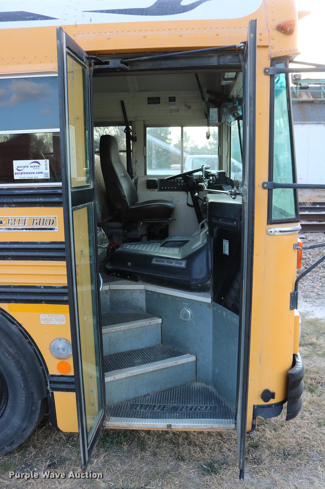 image for item DC3579 1999 Blue Bird school bus