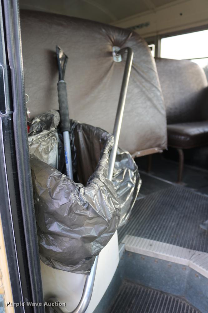 image for item DC3579 1999 Blue Bird school bus