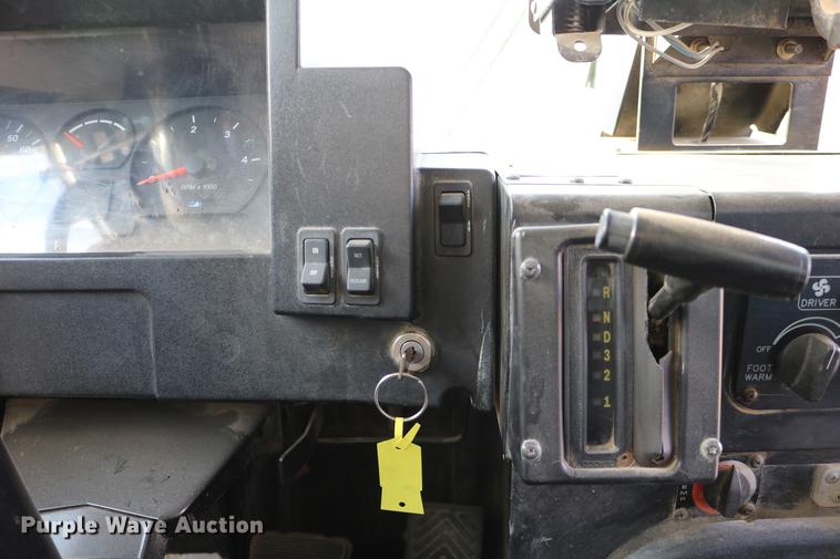 image for item DC3579 1999 Blue Bird school bus